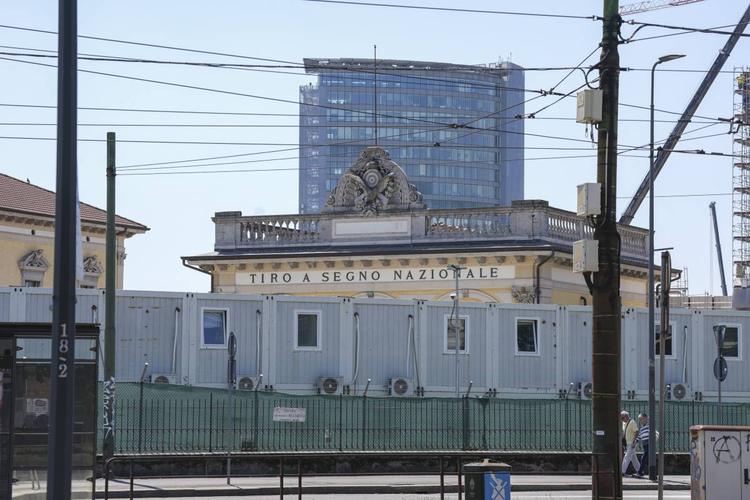 Operai-schiavi per il Consolato Usa, preso manager Caddel in fuga