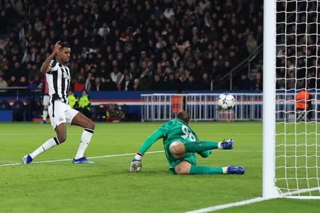 PSG 1 Newcastle 1 – Video Highlights From CBS Sports