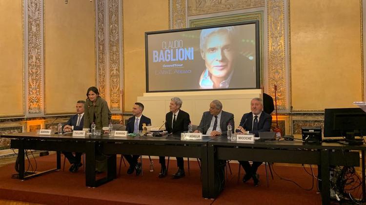 C’è qualcosa di potente quando la musica incontra i luoghi. E oggi, a Palermo, è successo davvero.  Oggi, presso la Sala...