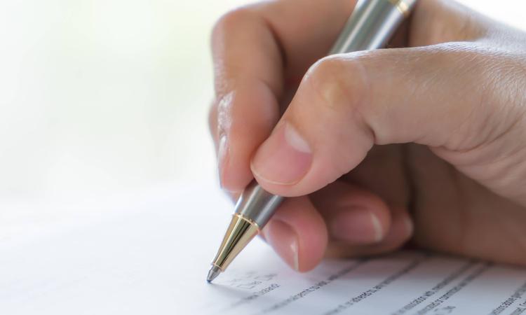 Prefeitura de cidade baiana abre inscrições para concurso público com salários que podem chegar a R$ 2,2 mil