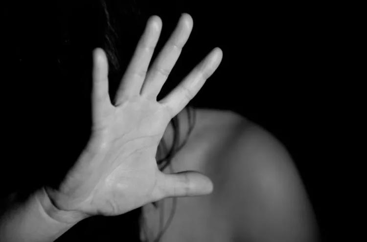 Lei cria programa de reconstrução dentária para mulheres vítimas de violência doméstica na Paraíba