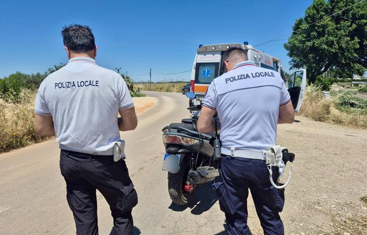 Foggia, moto fuori strada: feriti padre e figlia 16enne