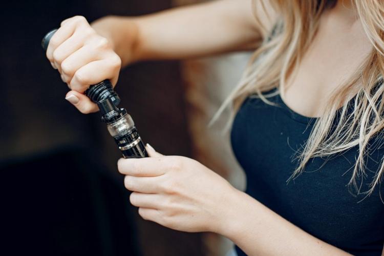 Le boom de la consommation de la cigarette électronique chez les lycéens