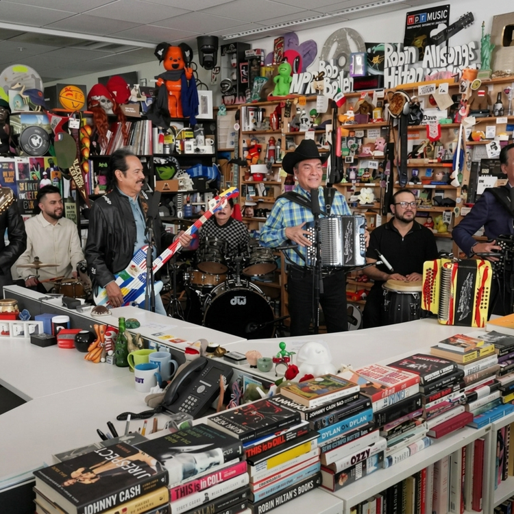 Los Tigres del Norte hacen llorar a productores de Tiny Desk con mensaje migrante
