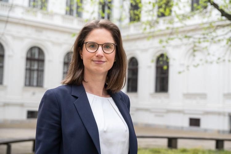 Politikwissenschafterin Katrin Praprotnik: Studienleiterin des Politikmonitors. Foto: Uni Graz Danner