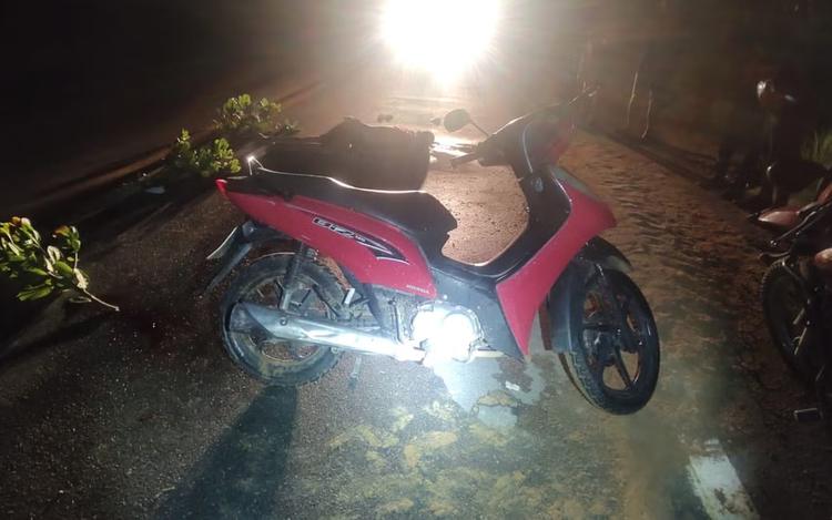 Motociclista morre após perder o controle da direção na SE-100 em Indiaroba