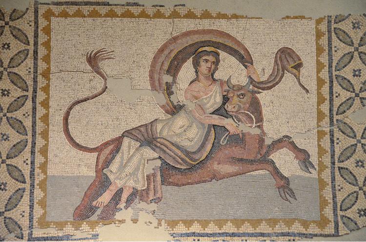The Sacred Animals of Greek Gods and Their Divine Meanings