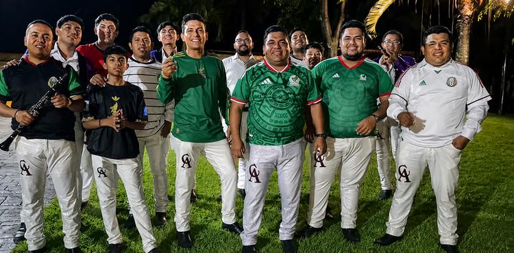 De Morelos para el mundo: La Banda Cielo Azul, anunció que llevará los chinelos a la gran inauguración del Mundial