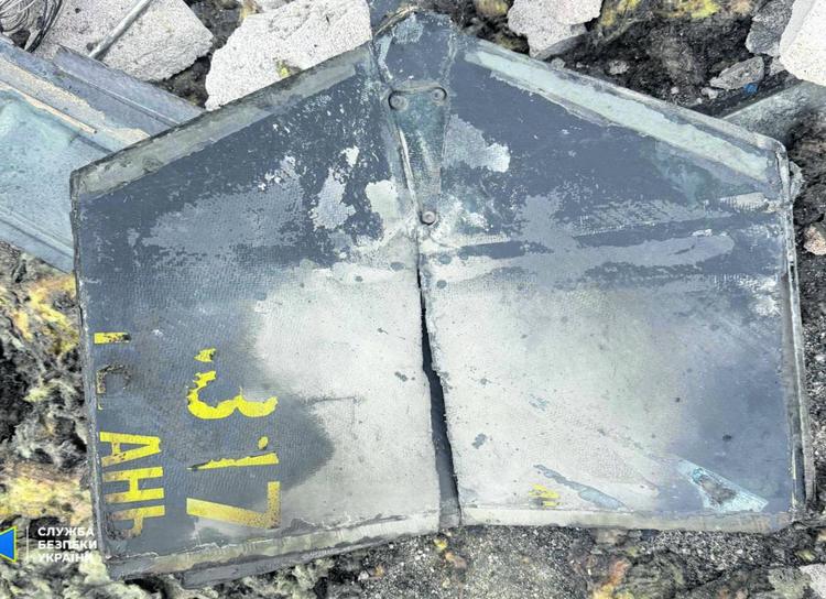 Droni russi su Chernobyl. "Danni molto gravi". Ma non ci sono radiazioni