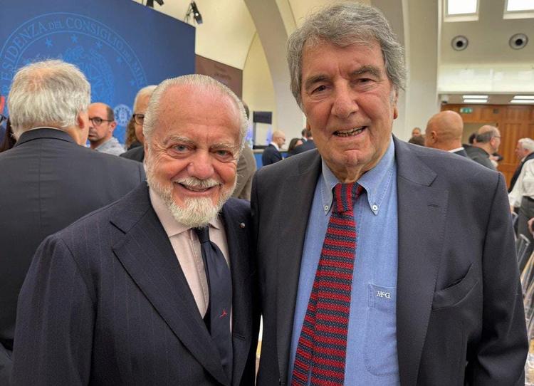 Ferrara: “De Laurentiis pronto a vendere il Napoli, Allegri pensa al 4-4-2”