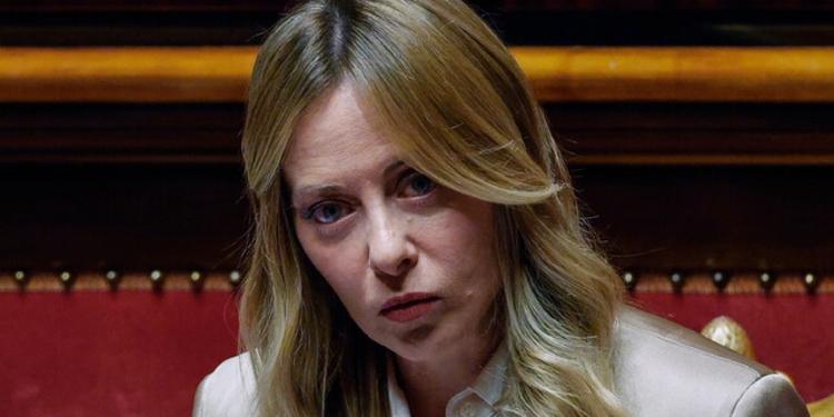 Caso Siher, l’Anm contro Meloni: «Attacco scomposto alla gip, un’intimidazione insopportabile»