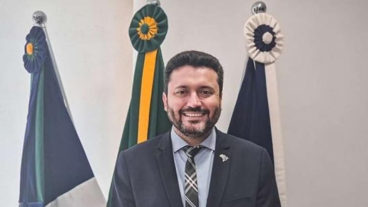 Presidente da Associação Mato-grossense dos Municípios é reeleito por unanimidade para mais três anos