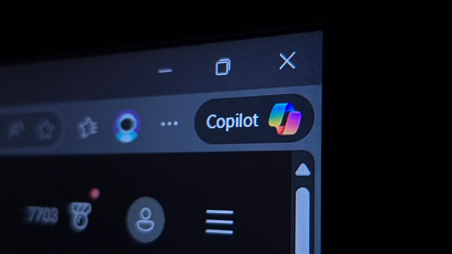 Outlook Copilot available to assist with emails and scheduling