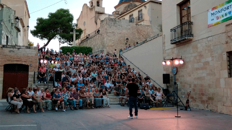 #Monforte: Lleno absoluto en el arranque del III Ciclo de Comedia