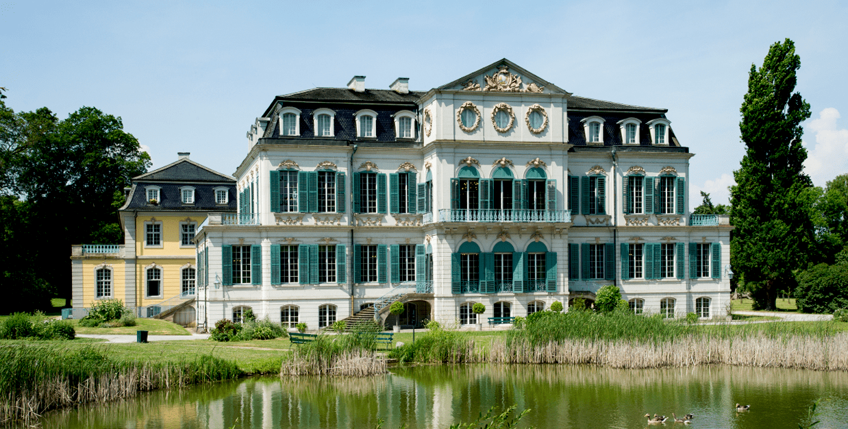 Abseits bekannter Pfade - Spaziergang durch Schloss und Park