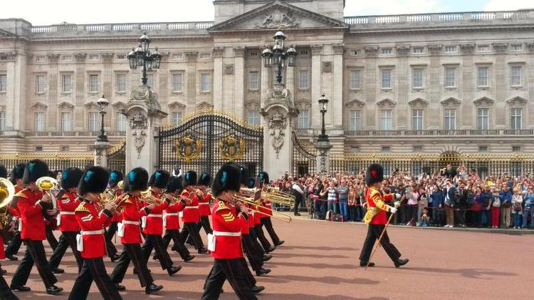 London Royal Park Run Past Buckingham Palace