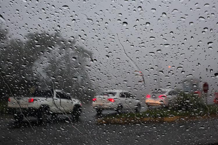 Chuva persistente e acumulado de 200 mm: SC tem mudança no tempo no fim de semana, alerta Defesa Civil