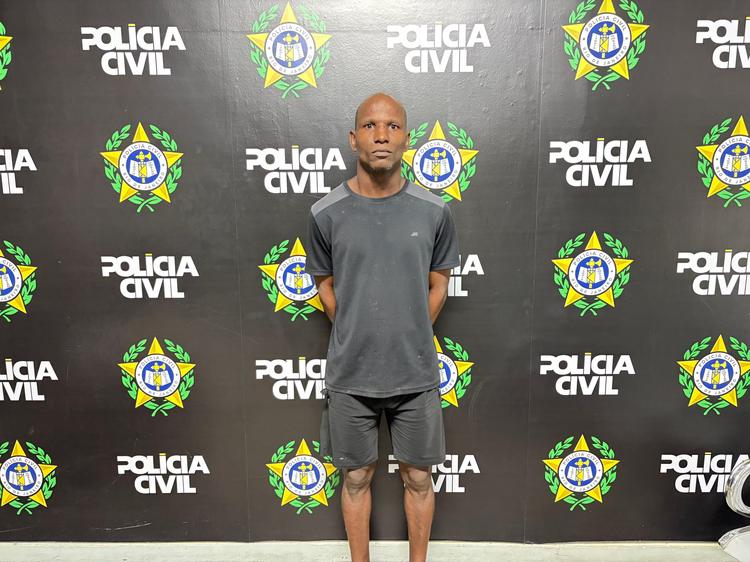 Suspeito de matar companheiro da amante a facadas é preso em Guaratiba
