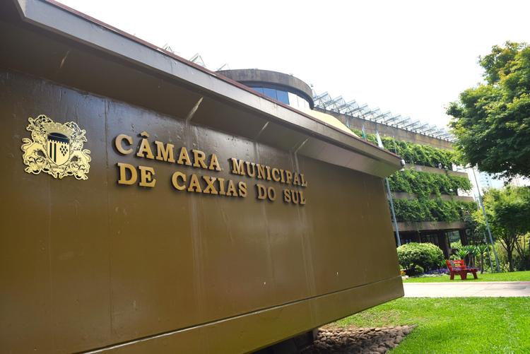 PROCESSO SELETIVO PARA ESTAGIÁRIOS ESTÁ ABERTO NA CÂMARA MUNICIPAL DE CAXIAS DO SUL
