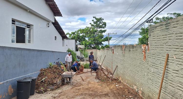 Prefeitura reforma CRAS e Casa de Passagem da Vila Oliveira