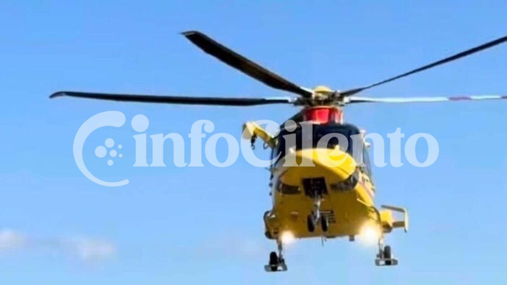 Incidente a Roccadaspide: 70enne cade dal tetto in località Tempalta, soccorso in eliambulanza