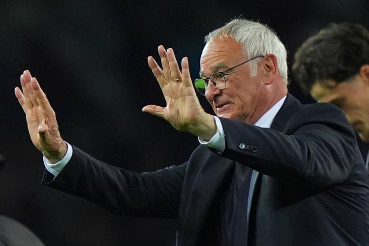 Ranieri ai saluti. Gasp vince la sfida