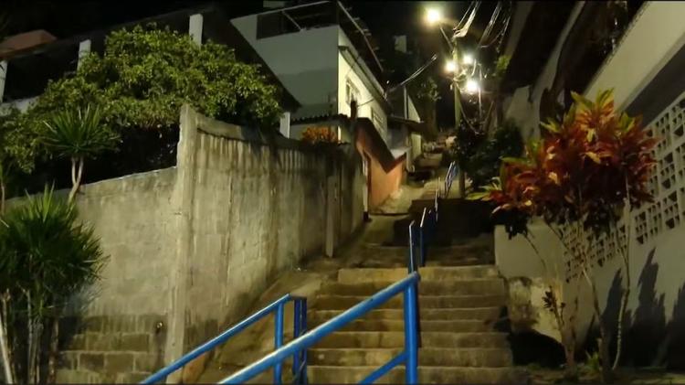 Homem em situação de rua é morto e outro é agredido a pauladas e pedradas em Vila Velha