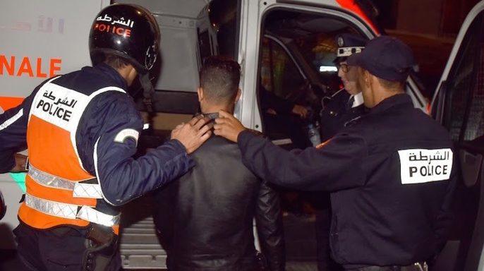 أمن البيضاء يطيح بشخصين بعد سرقة سيدة تحت التهديد بسلاح أبيض