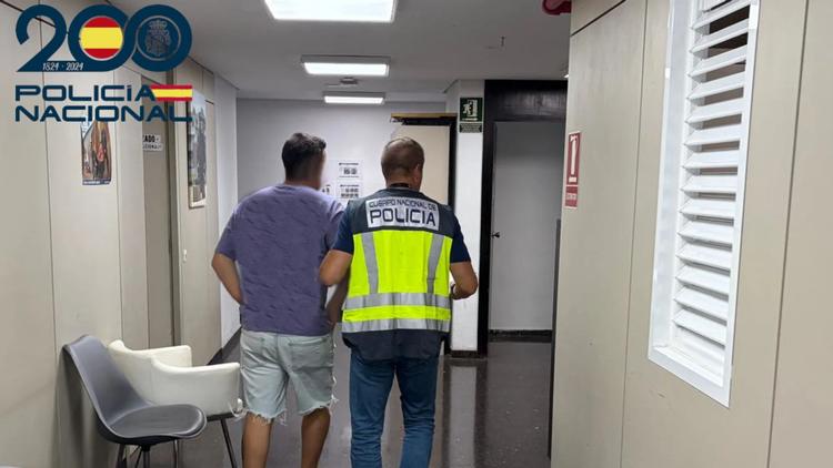 El falso descuento del IVA: un comercial de extintores de Palma se quedaba el dinero de la empresa al cobrar en efectivo a los clientes