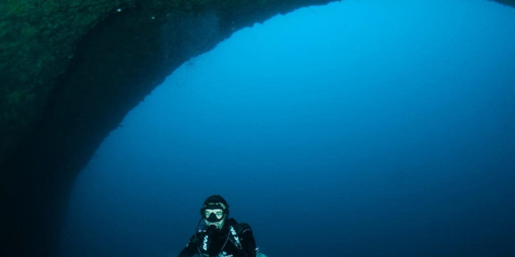 Grotta delle Maldive, immersioni ad alto rischio: tecnologie avanzate per il recupero dei dispersi