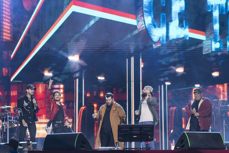 'Cê Tá Doido' e festival com Capital Inicial, Nando Reis e Chico Chico agitam fim de semana no DF