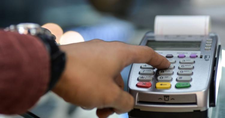 Itajaí testa nova forma de pagar impostos no cartão; saiba como vai funcionar