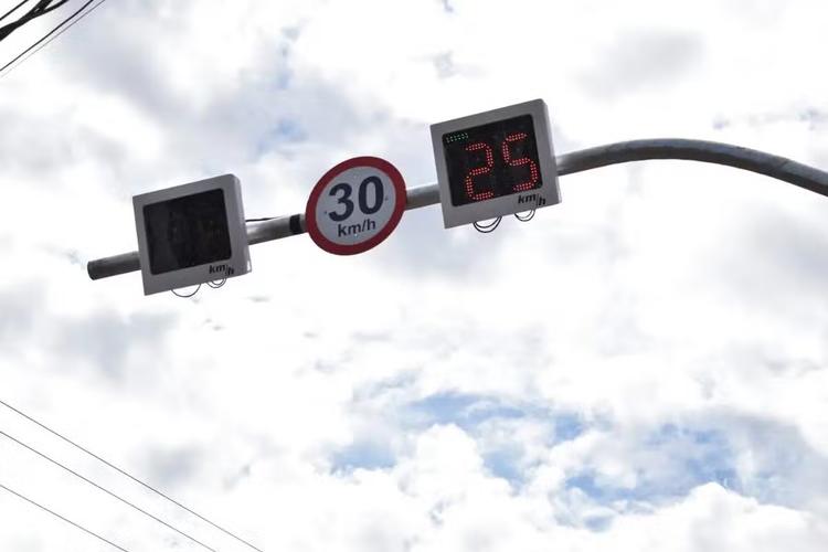 Novos radares de Campo Grande começam a funcionar nesta terça-feira