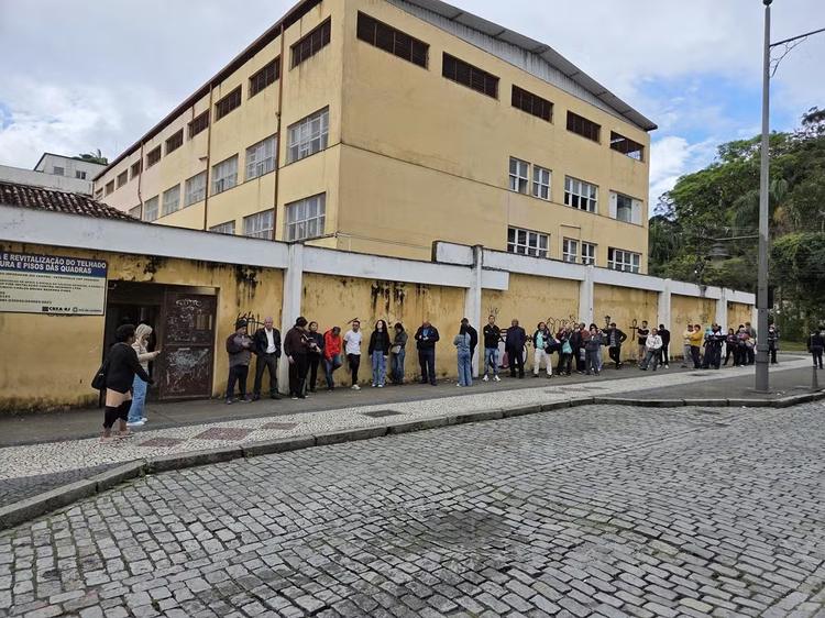 Eleições 2026: acompanhe a cobertura do 1º turno em Nova Friburgo, Petrópolis e outras cidades da Região Serrana