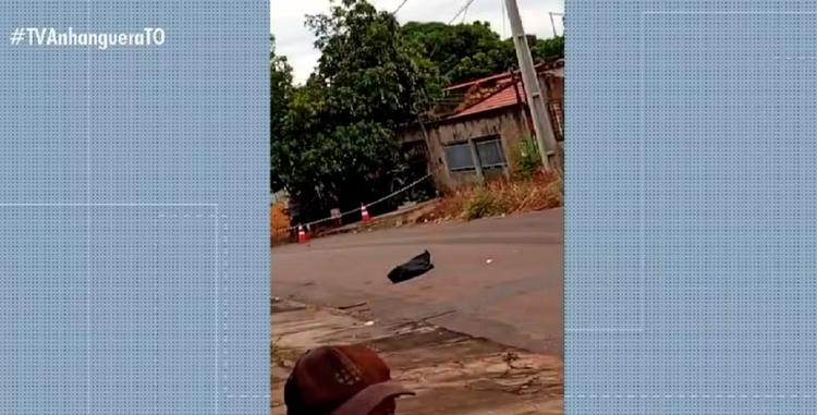 Jovem de 19 anos é encontrada morta com marcas de tiros em rua de Palmas