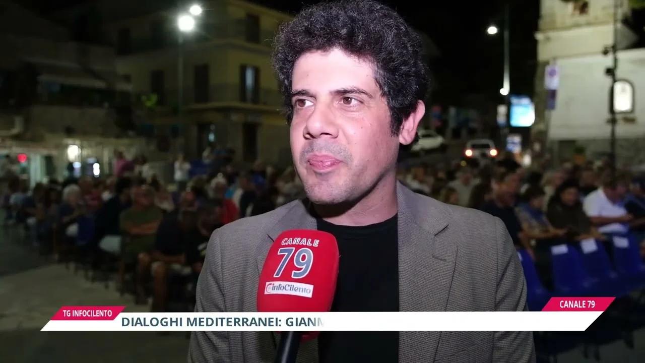Palinuro, l’omaggio a Battisti incanta Piazza Virgilio per “Dialoghi Mediterranei”