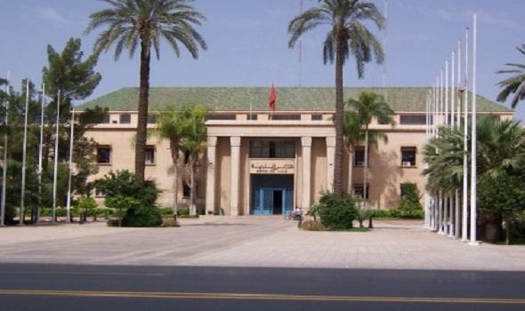 جماعة مراكش تكشف أسباب أزمة تراكم النفايات وتتوعد شركة النظافة