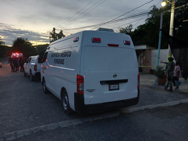 Hallan cuerpo ejecutado frente a comandancia en Amacuzac