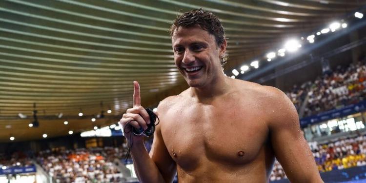 Europei di nuoto, capolavoro di Martinenghi: è oro nei 100 rana. Bronzi di Cerasuolo e Curtis