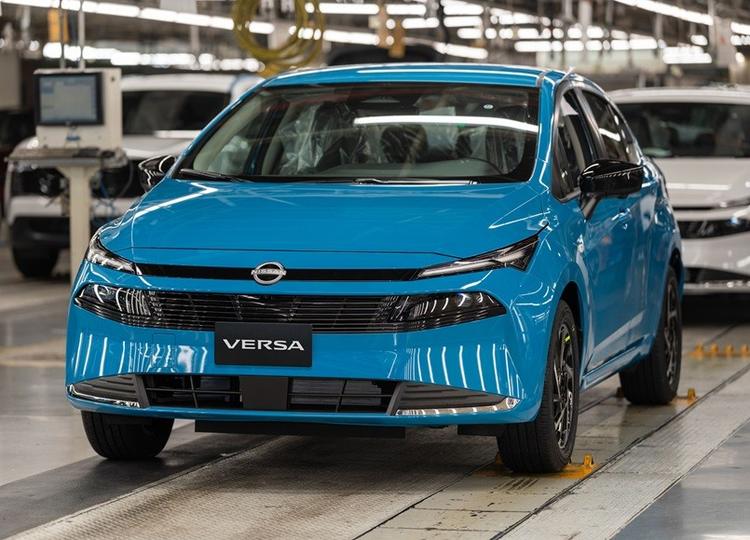 Nissan vai enxugar oferta de carros e ampliar uso de direção com inteligência artificial