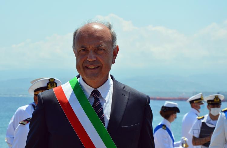 Porto di Milazzo, confermati i nove lavoratori del Gruppo portuale per il lavoro temporaneo. Midili: «Un risultato importante per la tutela occupazionale e per la piena operatività dello scalo».