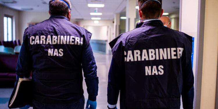 Schiaffi, insulti e violenze sessuali sulle anziane di una Rsa nel Milanese