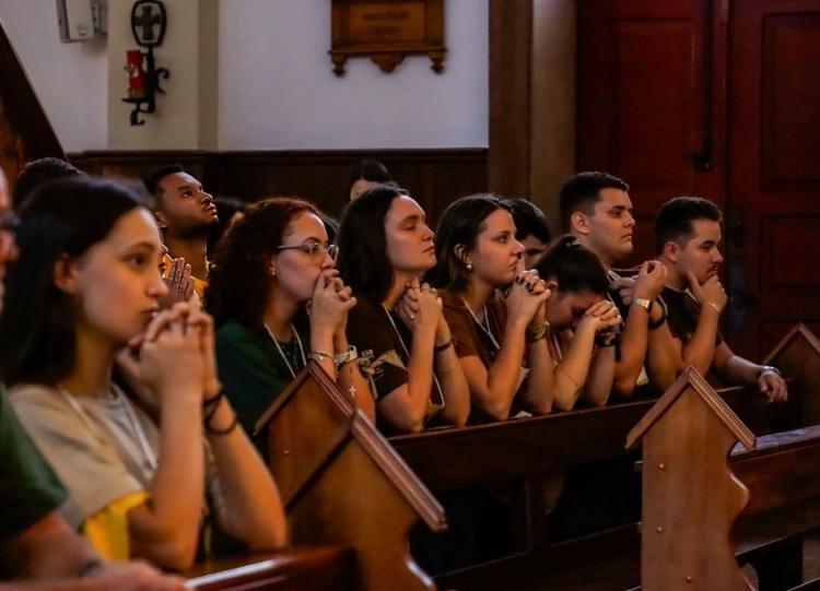 Não tenha medo: Deus vê você mais de perto do que imagina