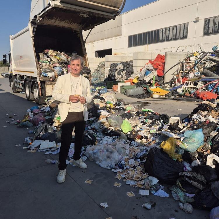MillionDay da 1 milione finisce nei rifiuti: la caccia al tesoro a Bitonto