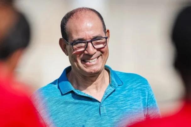 الزاكي يعود إلى الوداد بشكل مفاجئ