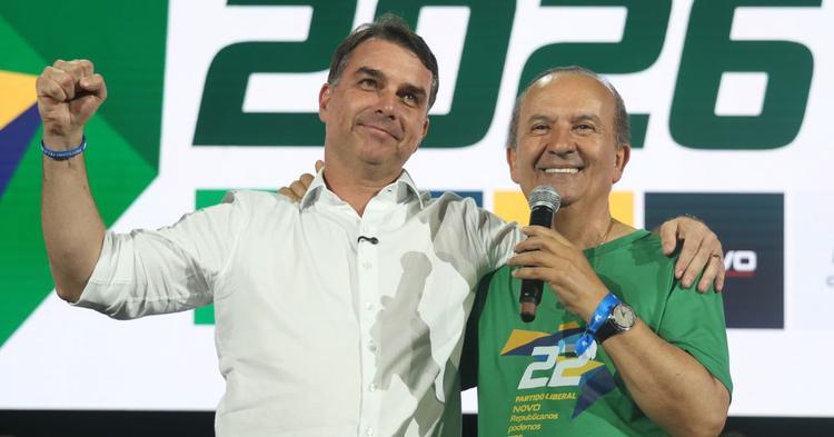 Jorginho Mello oficializa candidatura à reeleição; chapa apresenta candidatos para eleições em SC