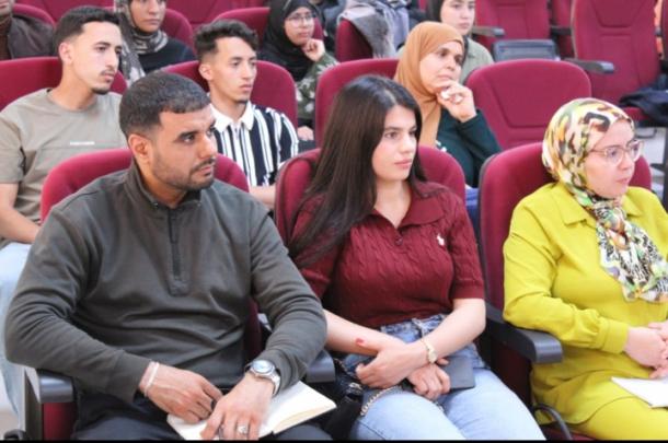 المكتبة الوسائطية الكدية بمراكش تحتفي بكتاب الماء والمدينة بشمال إفريقيا في العهد الروماني للدكتور سمير أيت أومغار