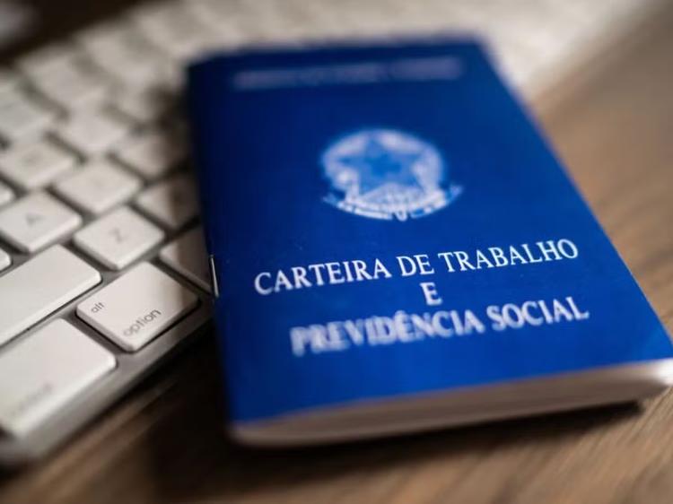 Caged: Acre desacelera ritmo de contratações, mas mantém saldo positivo de empregos em maio