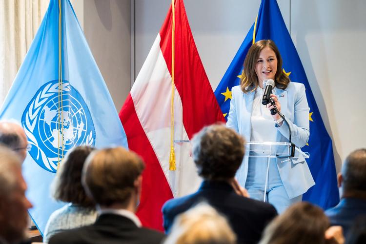 Ministerin Claudia Bauer sprach im Juli in New York bei einem Jugendforum (Bild) und bei den UNO zu den Nachhaltigkeitszielen. Foto: Chr. Dunker
