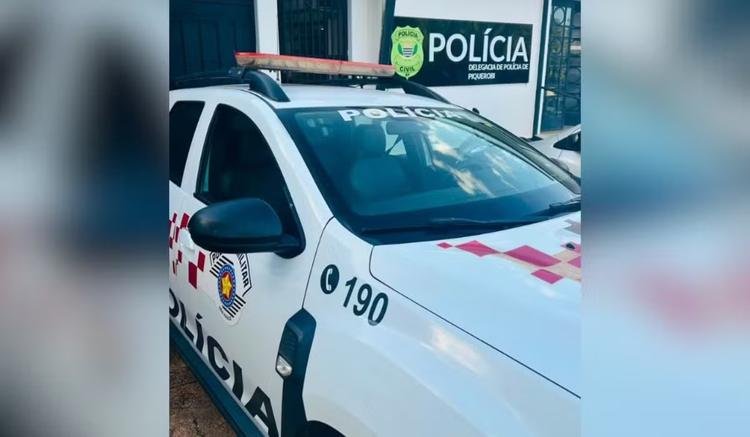 Motorista com CNH cassada tenta se passar pelo irmão em abordagem, mas foto denuncia farsa no interior de SP